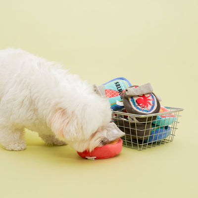 the furryfolks Tinned Mussel Nosework Toy